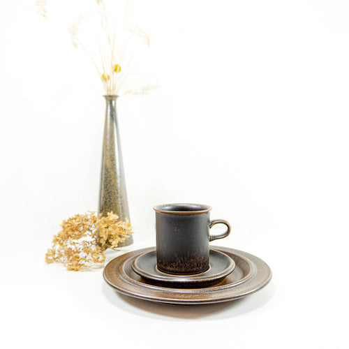 12 x TRIO of 1960s ARABIA RUSKA Finland coffee set cup + saucer + plate, Design Ulla Procope