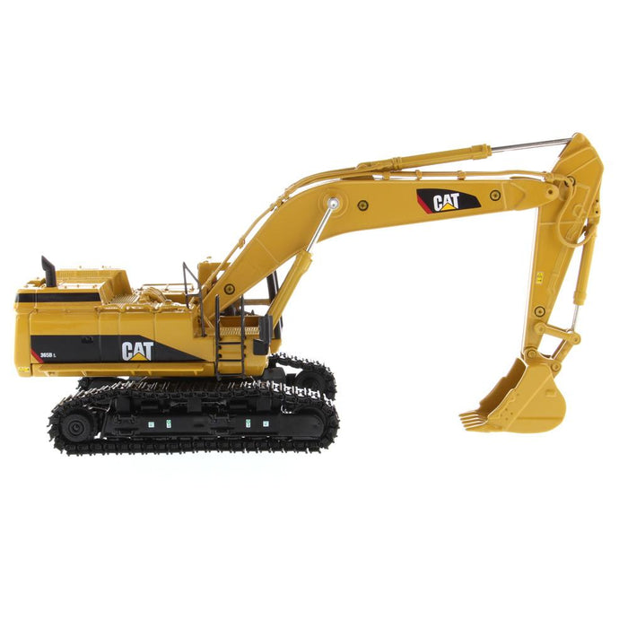 1:50 Cat® 365B L Series II Hydraulic Excavator with 2 PVC Figurines, Core Classics Series, 85058c