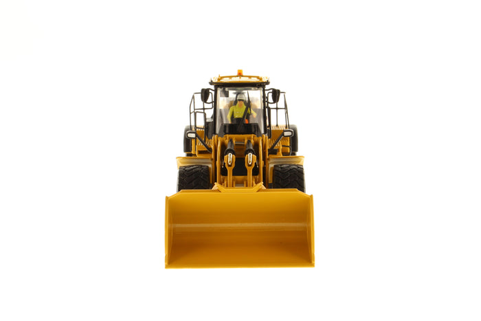 1:50 Cat® 982M Wheel Loader Core Classics Series, 85292c