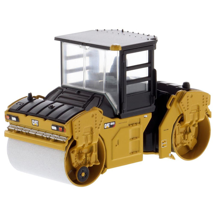 1:64 Cat® CB-13 Tandem Vibratory Roller with CAB, Metal Construction Series, 85631