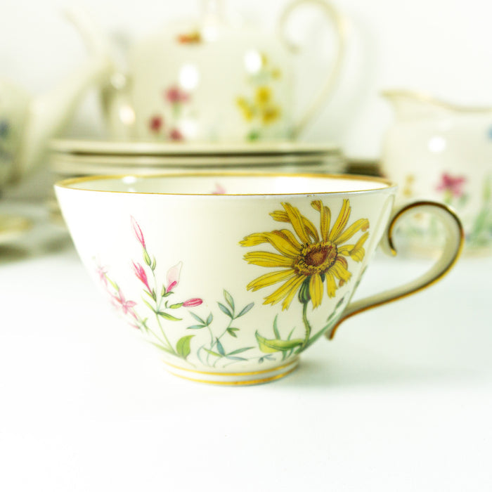 1950s Krautheim Berolina "Wiesengrund und Bergeshöh'n" Tableware, Cup