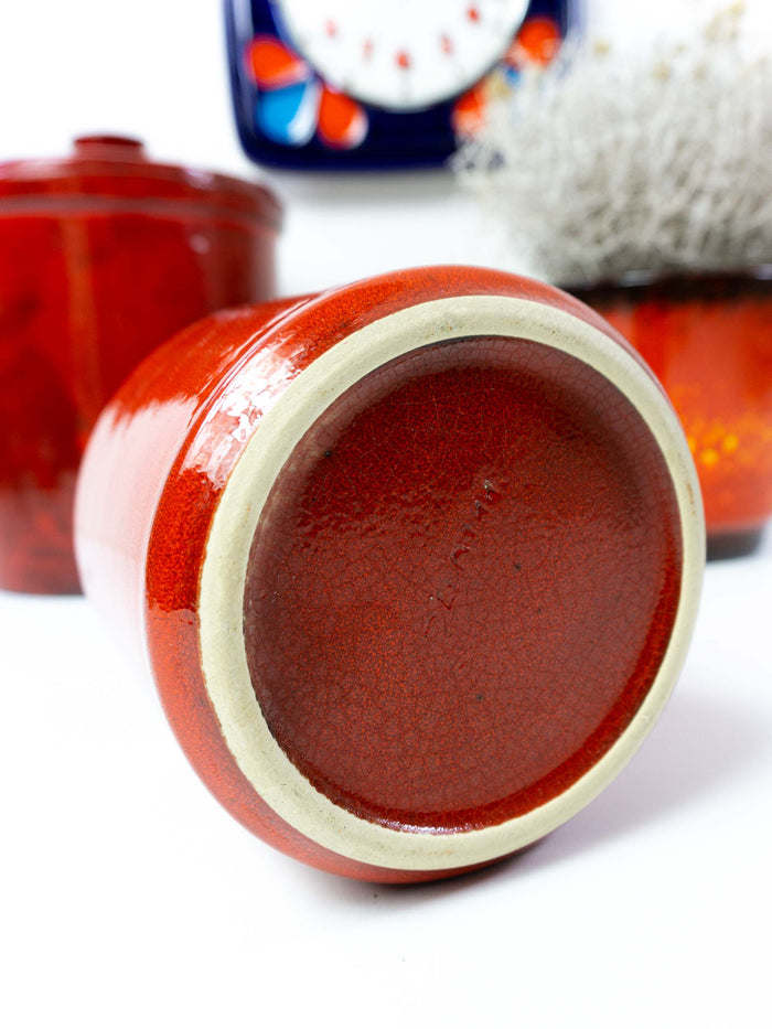 1960s Carstens Tönnishof WGP CERAMIC PLANTER, high glossy fire red