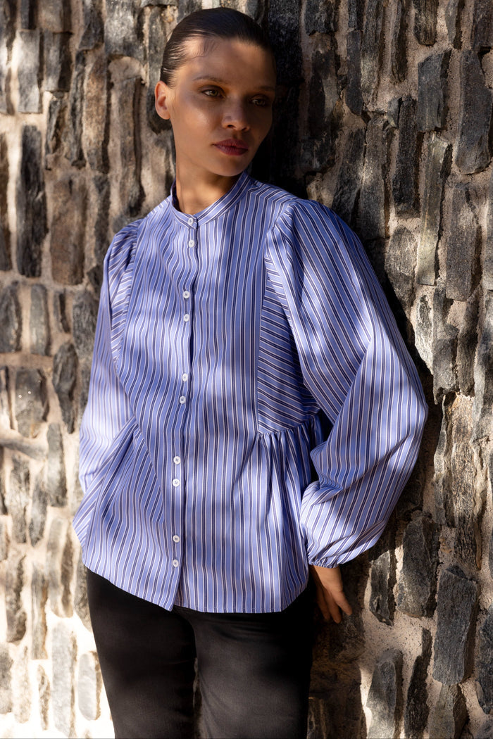 Avery Top- Merrill Blue