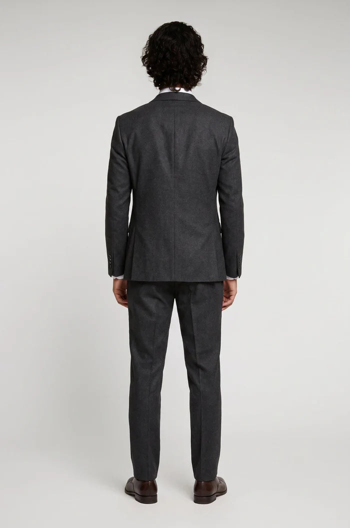 Blutailor Signature Kensington Charcoal 3 piece Suit