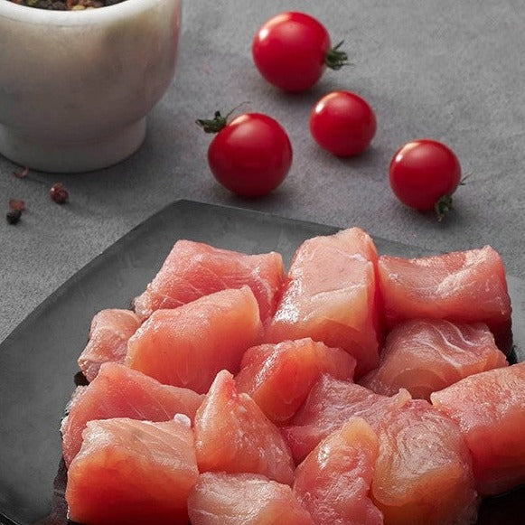 Fresh Rawas/Indian salmon Fillet cubes