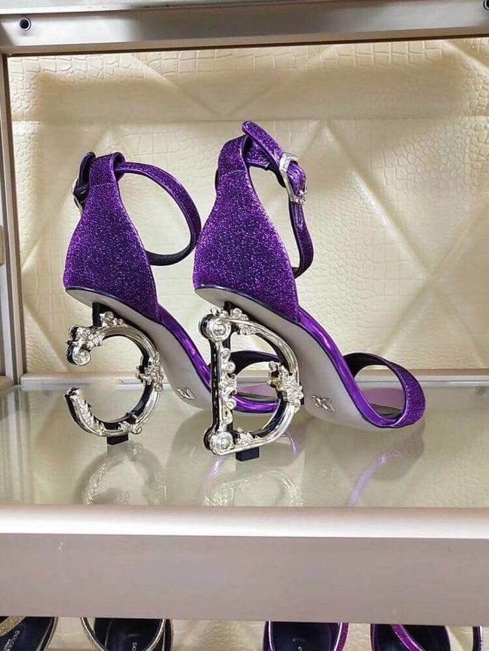 Purple / 34
