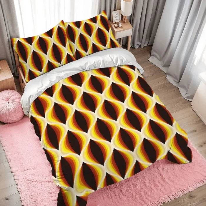 Honeycomb Pattern Duvet Cover Set: 60s Retro Full Size Bedding - retro bedding