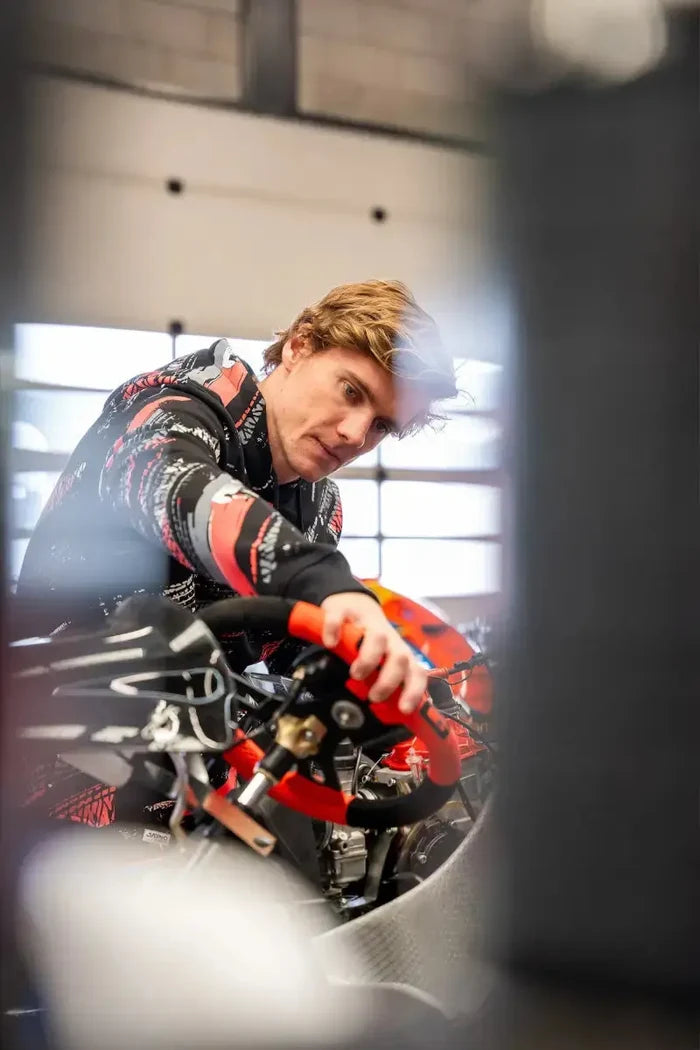 Jarno Opmeer - Hoodie - TRACKS - Black - Sim Race Webshop B.V.
