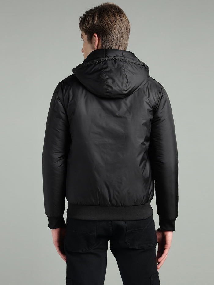 Men's Hooded Puffer Jacket With Zip Closer