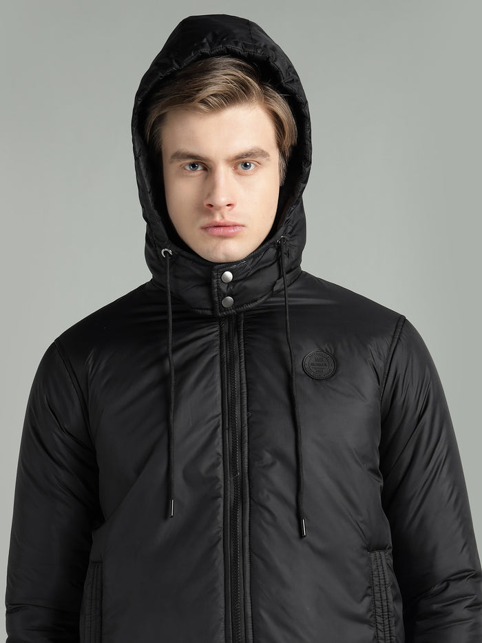 Men's Hooded Puffer Jacket With Zip Closer