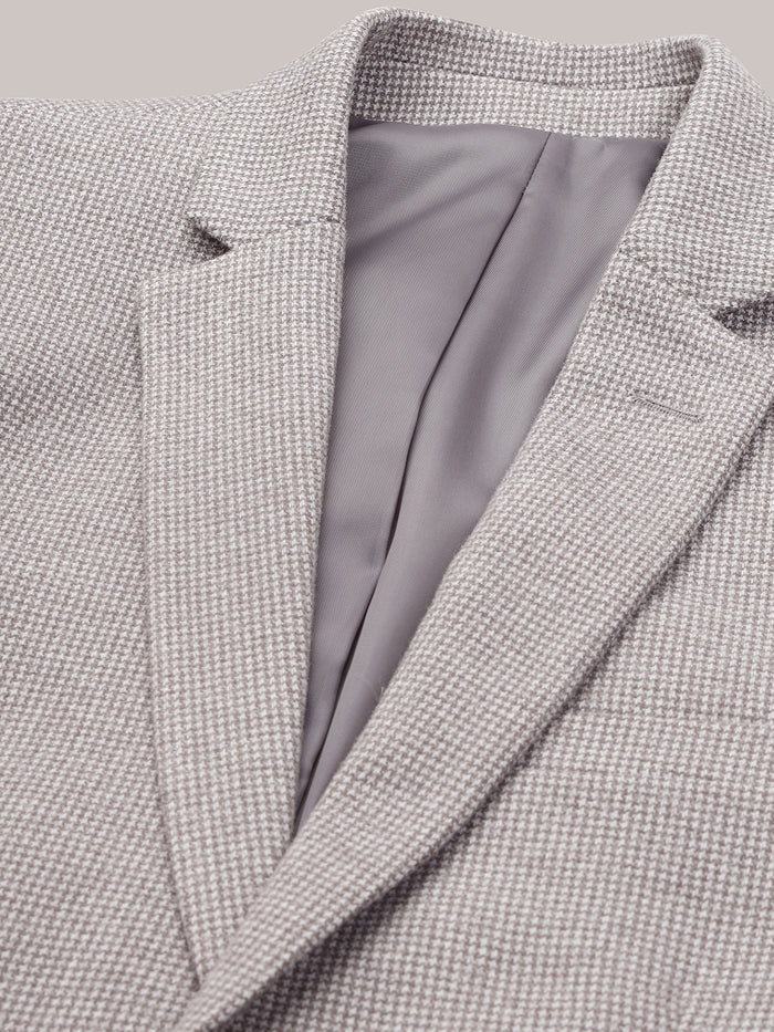 38 / Light Grey