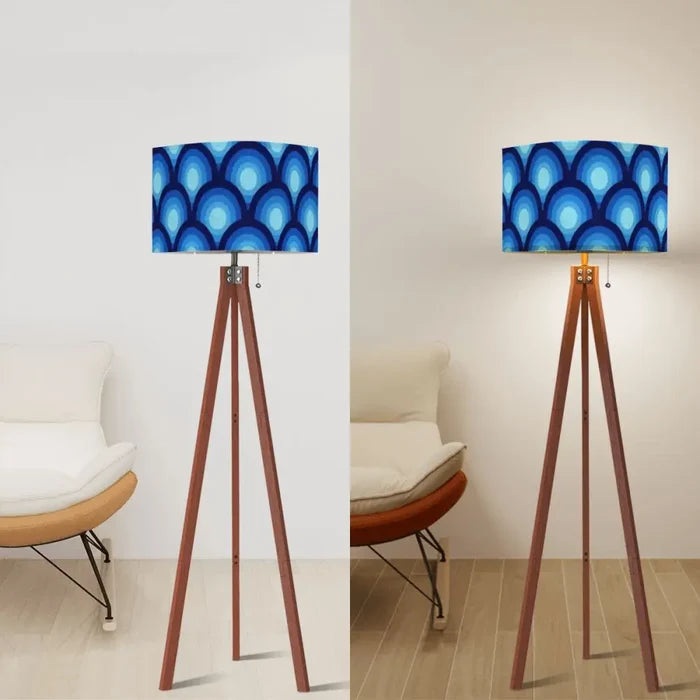 Mid-Century Modern 70s Wooden Tripod Floor Lamp: Retro Peacock Pattern - retro floor lamps