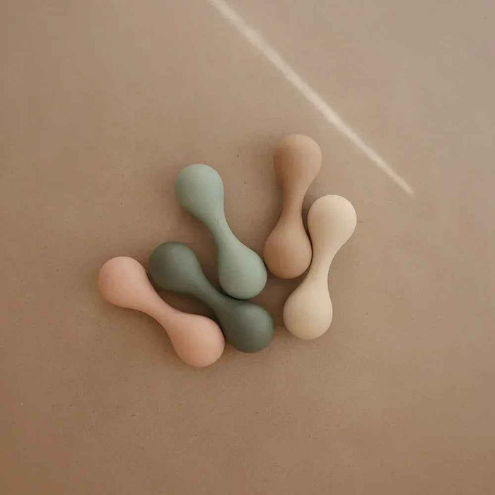 Mushie® Silikonska ropotuljica Blush Mushie