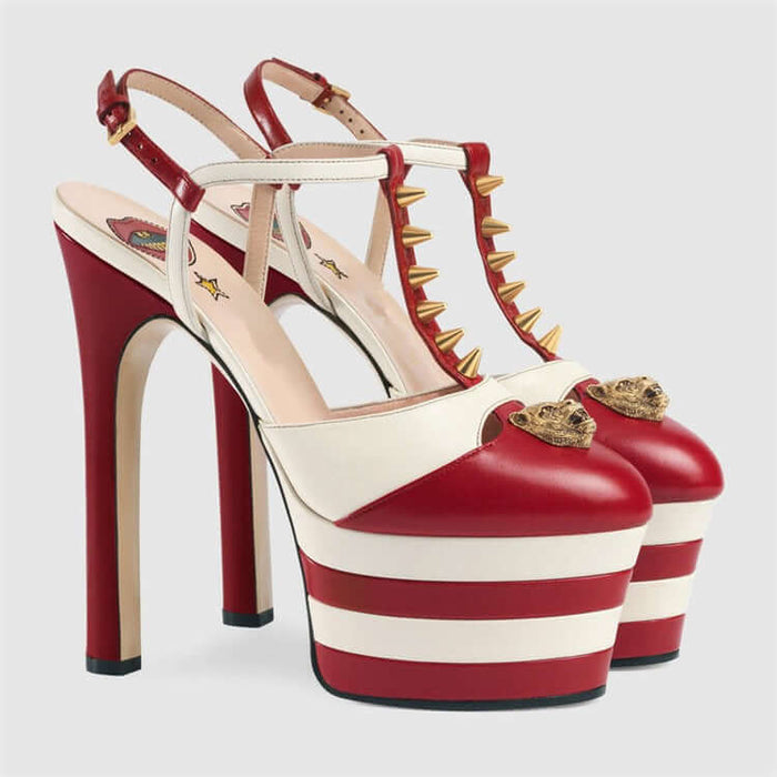 Red and white stripes / 33