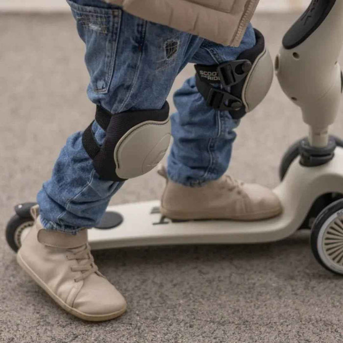 Scoot & Ride® Set ščitnikov S Ash Scoot & Ride