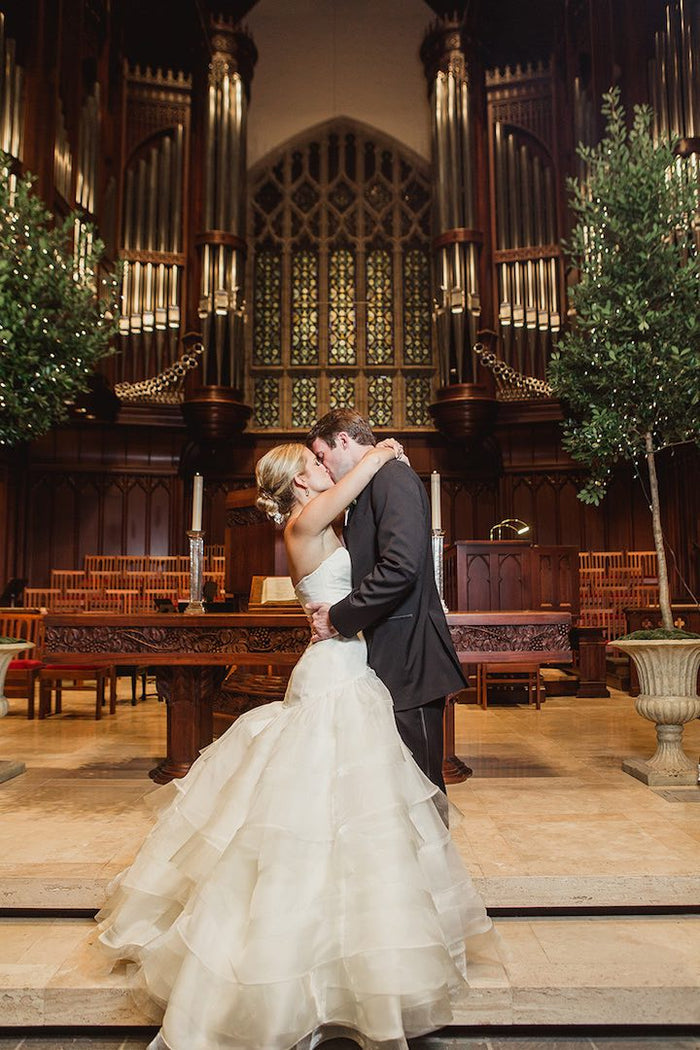 Simple Ivory Organza Sweetheart Strapless Tiered Wedding Dresses, AB1168