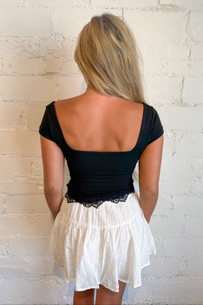 Taylor Slim Fit Top, Basic Top, Tops, Back to School Tops, Adeline Boutique, Dallas Boutique, Rush Ready Skirts, Country Concert Outfit, Rodeo Outfit