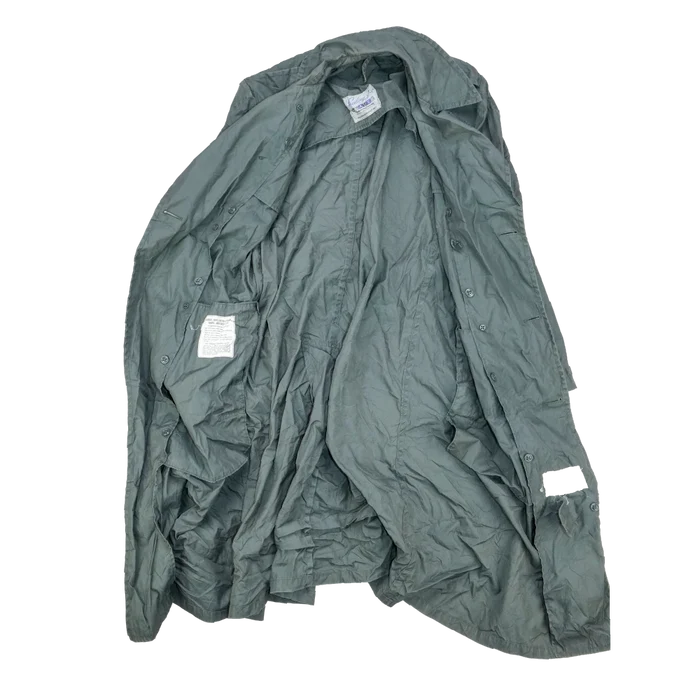 US Army 1970s Green Raincoat - 36R, Small - US Army Surplus - Rain Jackets